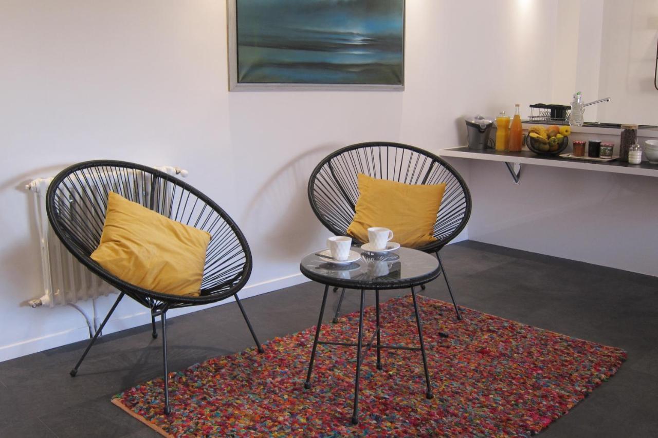 La Belle Jaune- Bed And Breakfast Moulins-les-Metz ภายนอก รูปภาพ