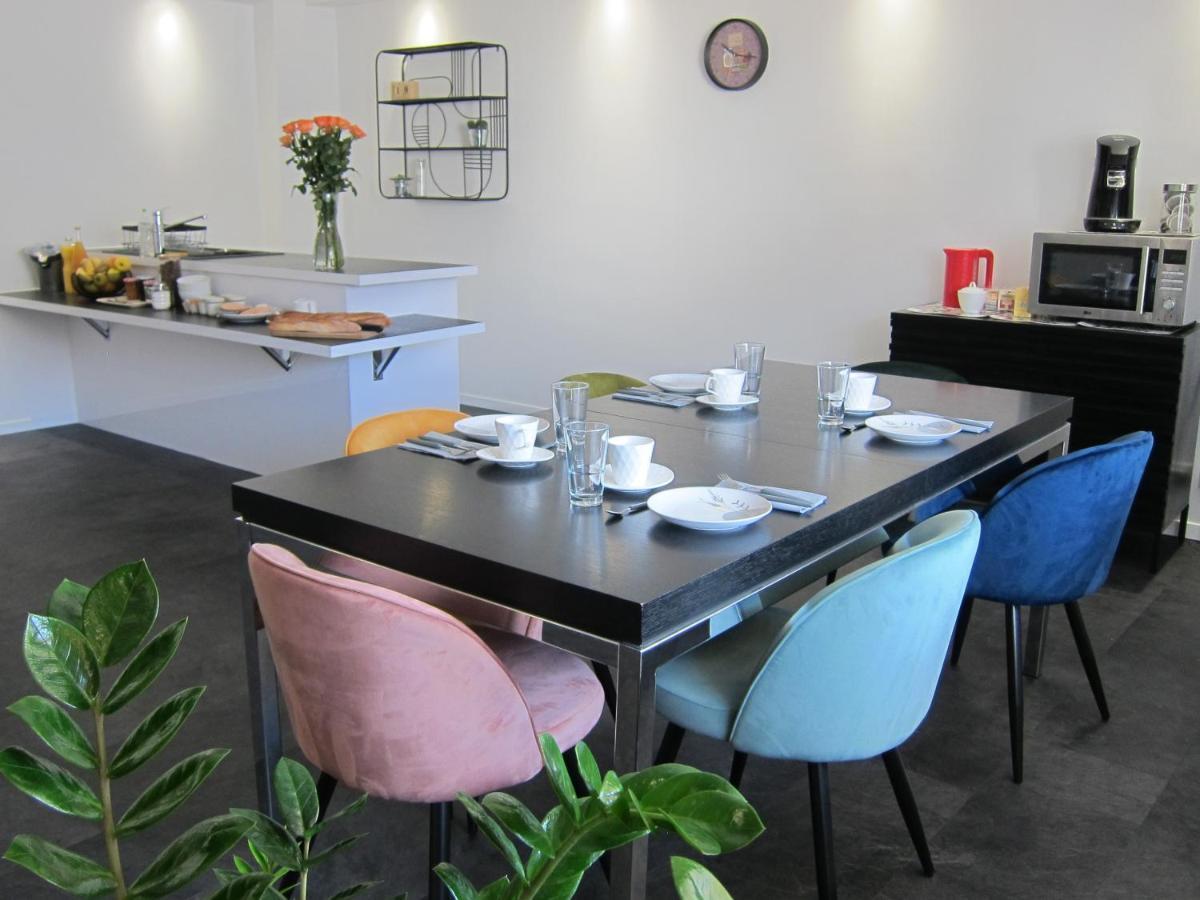 La Belle Jaune- Bed And Breakfast Moulins-les-Metz ภายนอก รูปภาพ